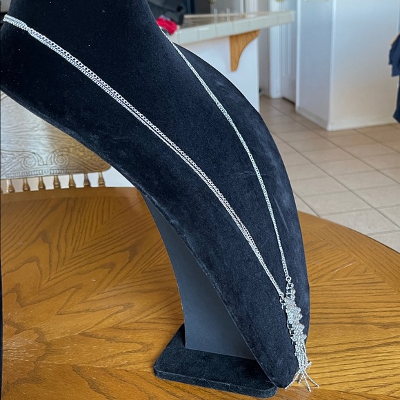 Chic Silver Tassel Necklace - Picture 6 of 7